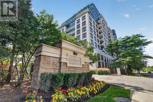 1203 - 18 HARDING BOULEVARD  Richmond Hill, ON L4C 0T3