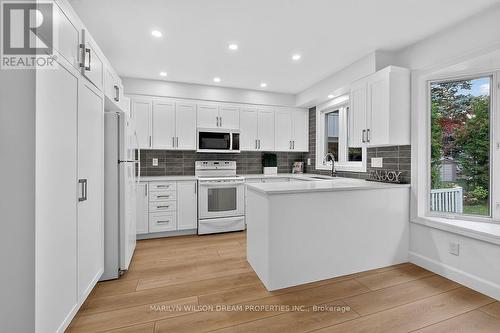 121 St Laurent Boulevard, Ottawa, ON 