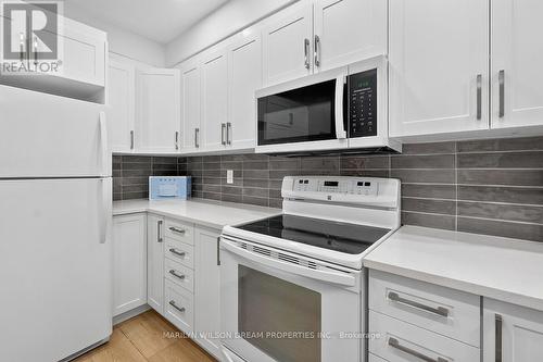 121 St Laurent Boulevard, Ottawa, ON 