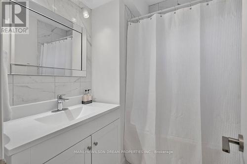 121 St Laurent Boulevard, Ottawa, ON 