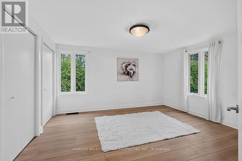 121 St Laurent Boulevard, Ottawa, ON 