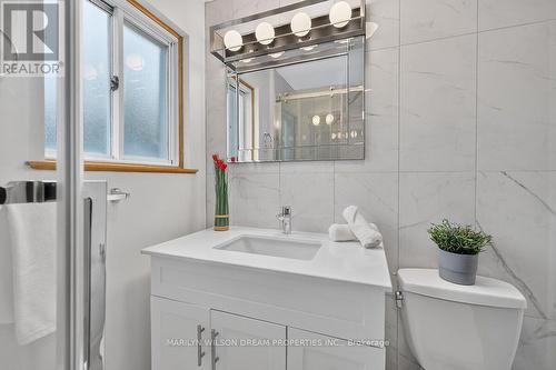 121 St Laurent Boulevard, Ottawa, ON 