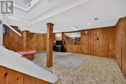 121 St Laurent Boulevard, Ottawa, ON 