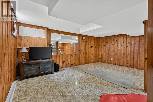 121 St Laurent Boulevard, Ottawa, ON 