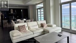3901 - 33 SHORE BREEZE DRIVE  Toronto, ON M8V 0G1