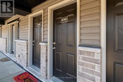 23C - 1989 OTTAWA STREET S  Kitchener, ON N2E 0G7