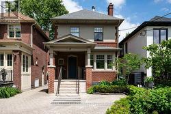 29 STANDISH AVENUE Toronto, ON M4W 3B2
