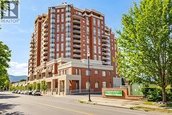 1160 Bernard Avenue Unit# 1205  Kelowna, BC V1Y 6R2