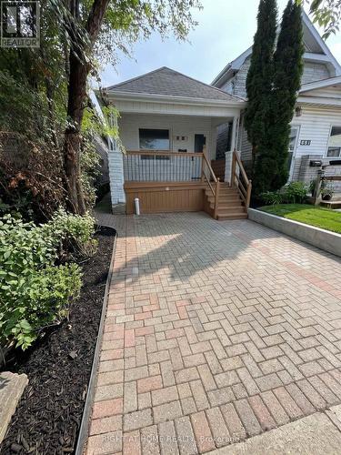 683 MORTIMER AVENUE  Toronto, ON M4C 2K1