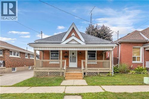 49 MINTERN Avenue  Brantford, ON N3S 1K9