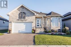 2415 WATSON CRESCENT  Cornwall, ON K6H 0H8
