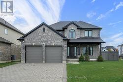 102 TIMBERWALK TRAIL  Middlesex Centre (Ilderton), ON N0M 2A0