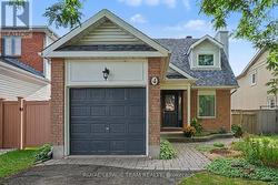 4 DEGAS COURT  Ottawa, ON K1G 5S8
