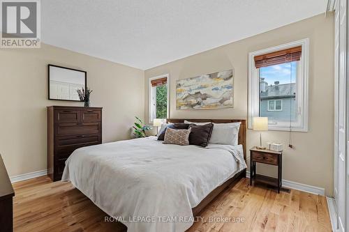 Primary bedroom with ensuite bath - 4 Degas Court, Ottawa, ON 