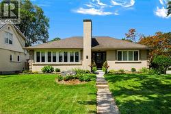 497 TOWNSEND Avenue  Burlington, ON L7T 2B2