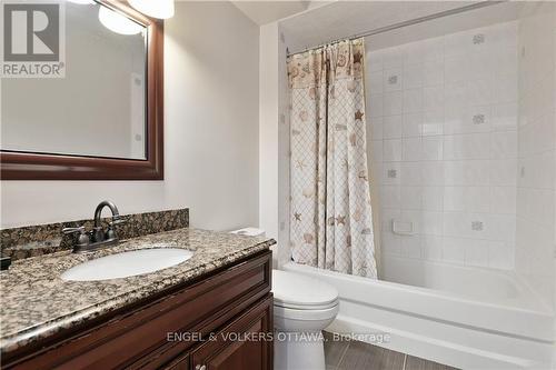 13 Picasso Drive, Ottawa, ON 