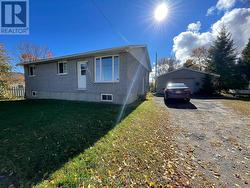 401 LAKEVIEW AVENUE S Temiskaming Shores (Haileybury), ON P0J 1R0