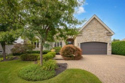 2051 Rue Colbert  Saint-Bruno-De-Montarville, QC J3V 4Y1