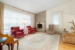 Salon - 
