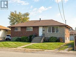 109 HAMPTON AVENUE Port Colborne (Sugarloaf), ON L3K 5R9