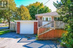 UPPER LEVEL - 166 CHERRYWOOD DRIVE Newmarket, ON L3Y 2X7