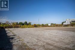 1810 IRONSTONE DRIVE  Burlington, ON L7L 5V3