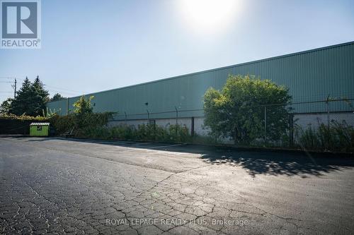 1810 Ironstone Drive, Burlington, ON 