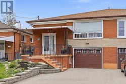 66 SPENVALLEY DRIVE  Toronto, ON M3L 1Z1