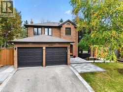 4329 HARTFIELD Grove  Mississauga, ON L4W 2Y6