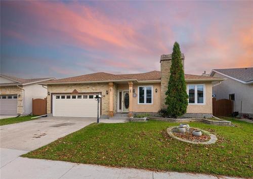 30 Durward Street  Winnipeg, MB R2V 3P6