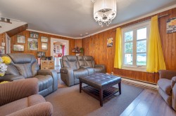 Salon - 
