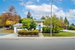 1001 Timberwood Dr Nanaimo, BC V9R 6N9