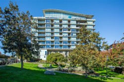 #805-160 Wilson St Victoria, BC V9A 7P9