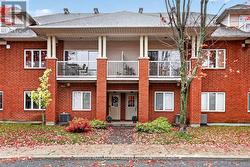 36 - 10 DAYBREAK STREET  Ottawa, ON K2G 6T9