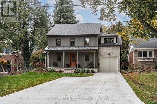 Parking for 6 cars - 890 Forest Glen Avenue, Burlington, ON 