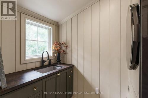 With sink and proper floor drain. - 890 Forest Glen Avenue, Burlington, ON 