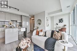 3807 - 7 GRENVILLE STREET Toronto, ON M4Y 0E9