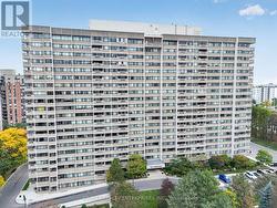 610 - 50 ELM DRIVE E  Mississauga, ON L5A 3X2
