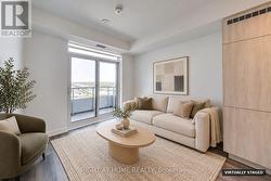 2212 - 2851 HIGHWAY 7 Vaughan, ON L4K 1W2