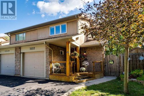3537 AUTUMNLEAF CRESCENT  Mississauga, ON L5L 1K6