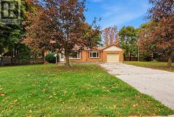984 FANSHAWE PARK ROAD E  London North (North C), ON N5X 0K9