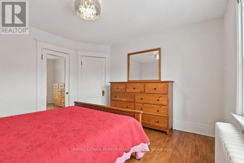 16 Renfrew Avenue, Ottawa, ON 