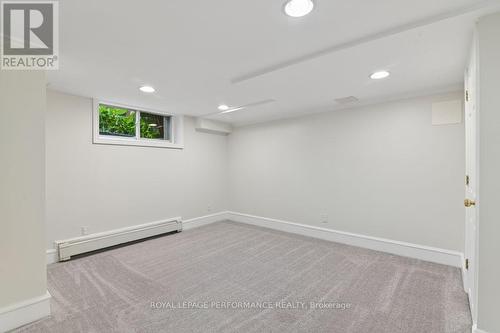 16 Renfrew Avenue, Ottawa, ON 
