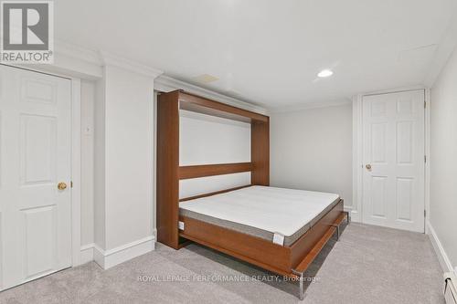 16 Renfrew Avenue, Ottawa, ON 