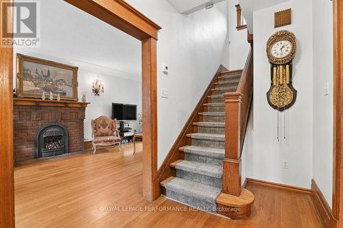 16 Renfrew Avenue, Ottawa, ON 