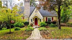 22 PARKVIEW Row  Dundas, ON L9H 2R9