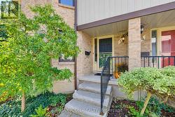 3 - 406 CRAIGLEITH DRIVE  Waterloo, ON N2L 5T2