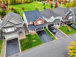 816 AZURE STREET  Ottawa, ON K4A 0T7