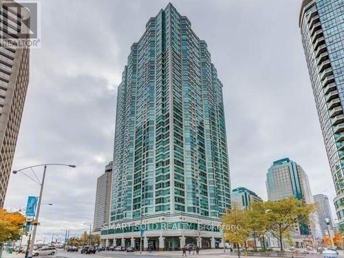 3410 - 10 YONGE STREET  Toronto, ON M5E 1R4