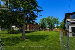 19A BROADVIEW AVENUE  Mississauga, ON L5H 2S8